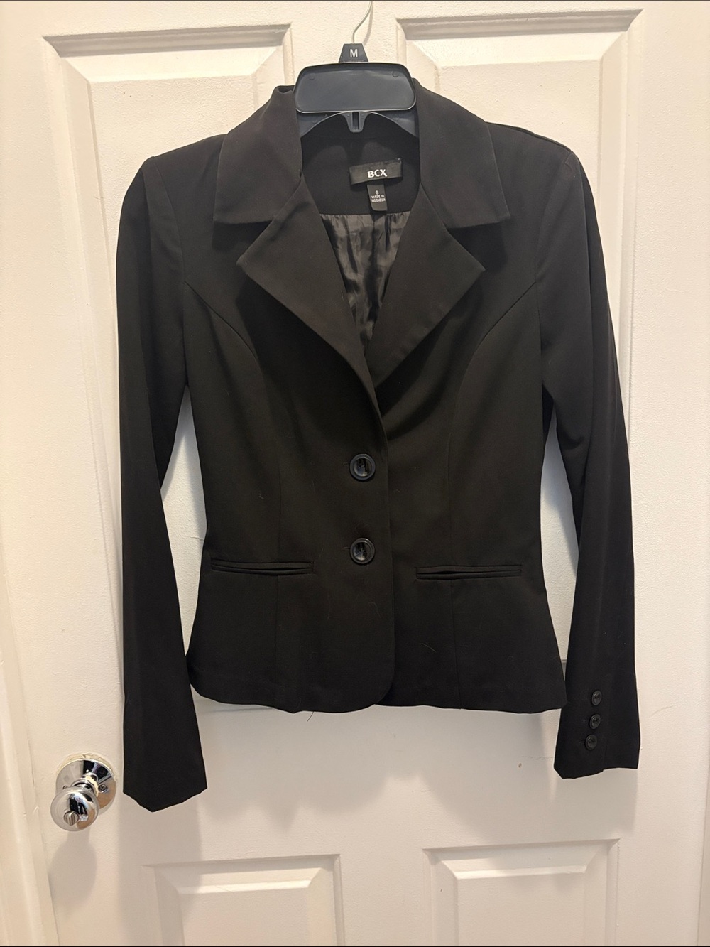 BCX Black Fitted Women's Blazer with Notch Lapel